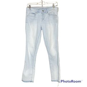 Articles of Society Light Wash 26 Ankle Jeans Fringe Cuffs Comfy Relaxed